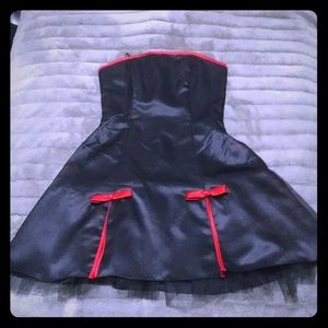 Majora semi-formal dress